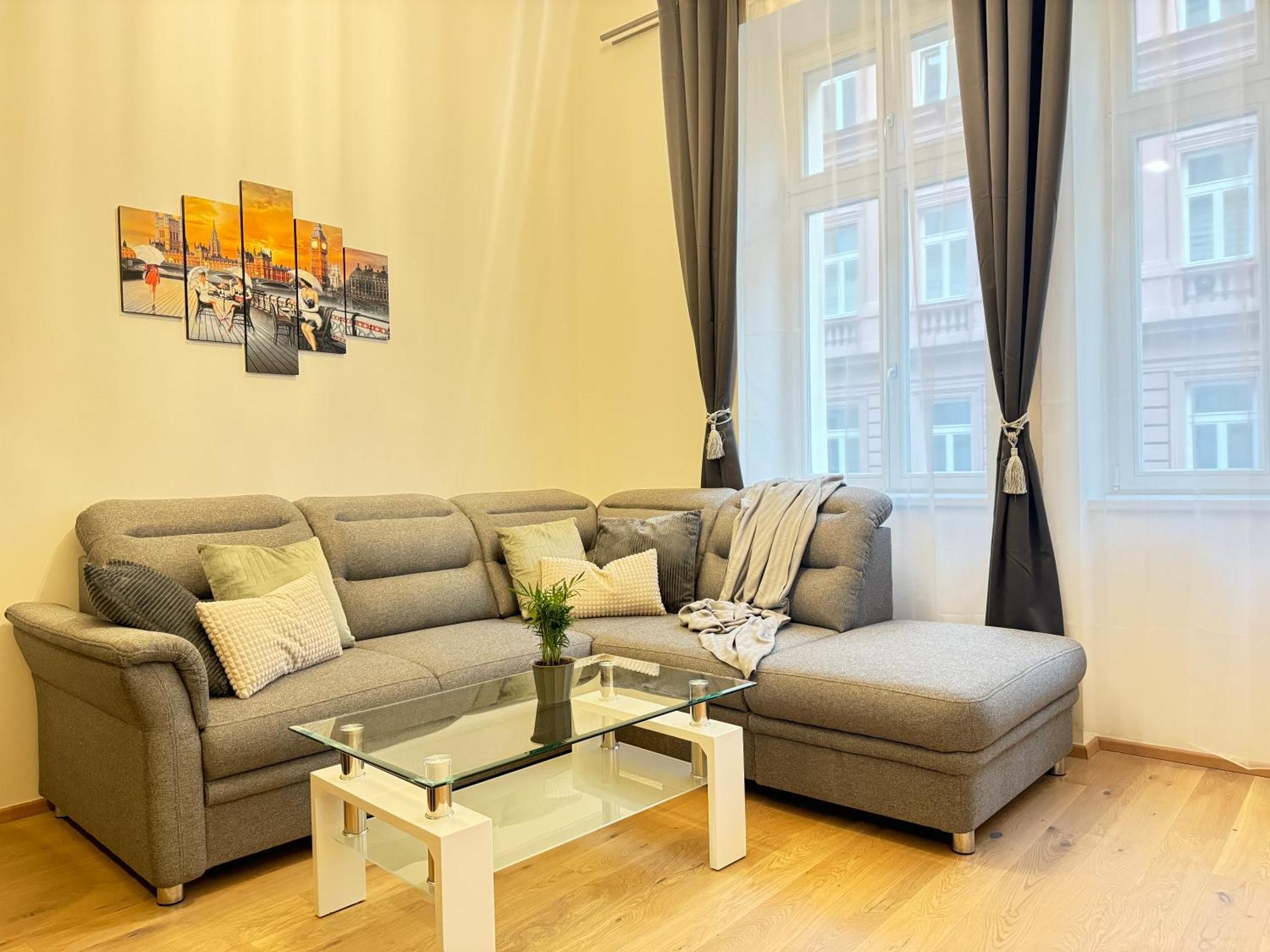 Free Parking - Cozy Apartment Near Vysehrad Railway Bridge プラハ エクステリア 写真