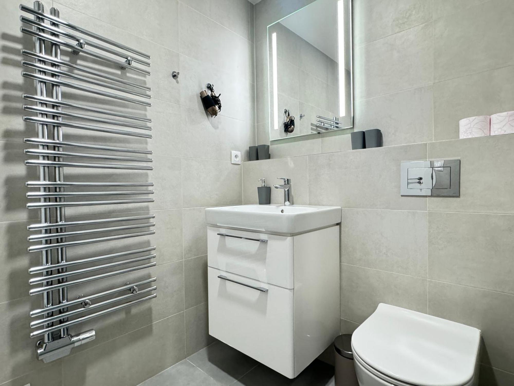 Free Parking - Cozy Apartment Near Vysehrad Railway Bridge プラハ エクステリア 写真