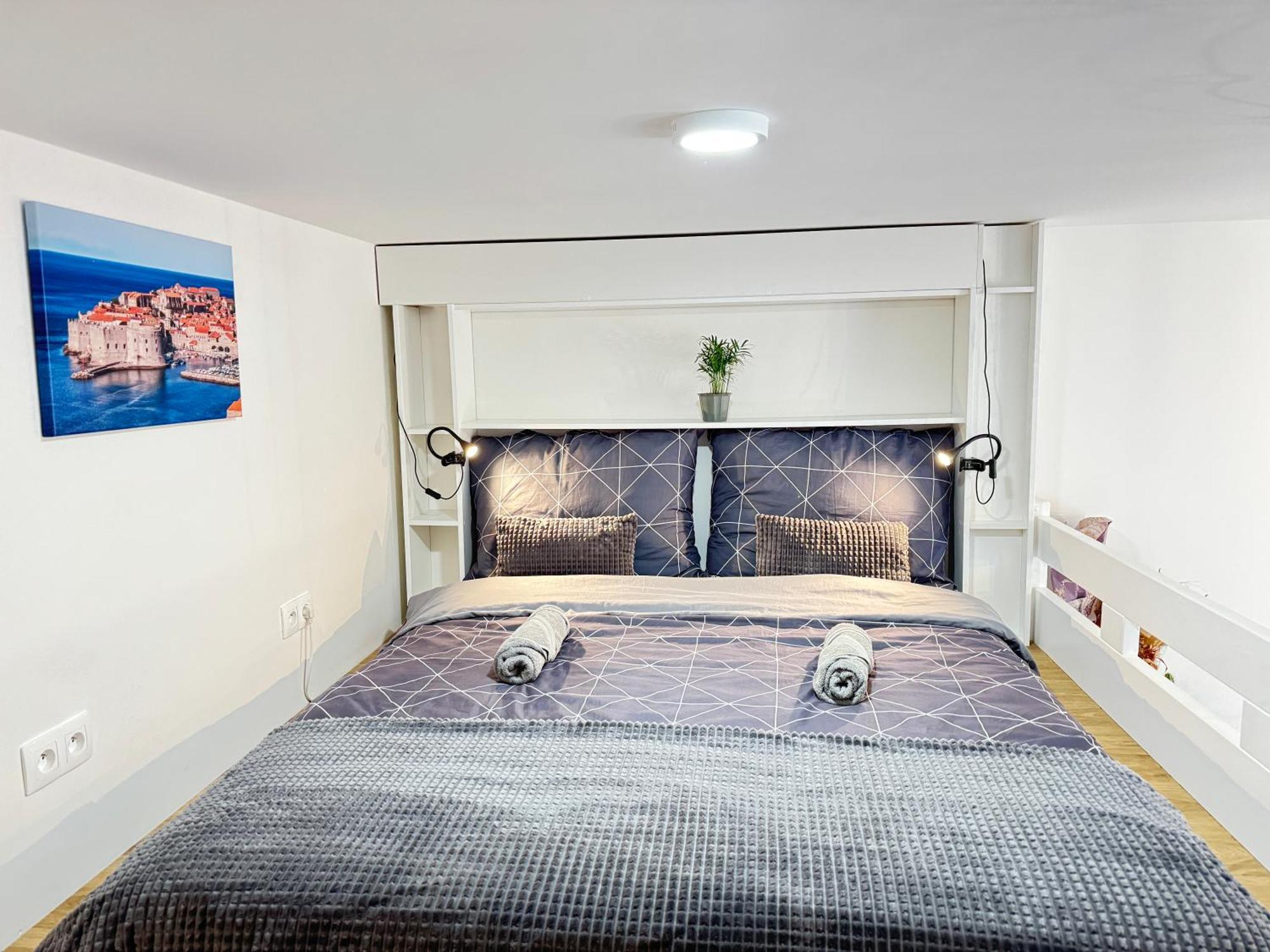 Free Parking - Cozy Apartment Near Vysehrad Railway Bridge プラハ エクステリア 写真