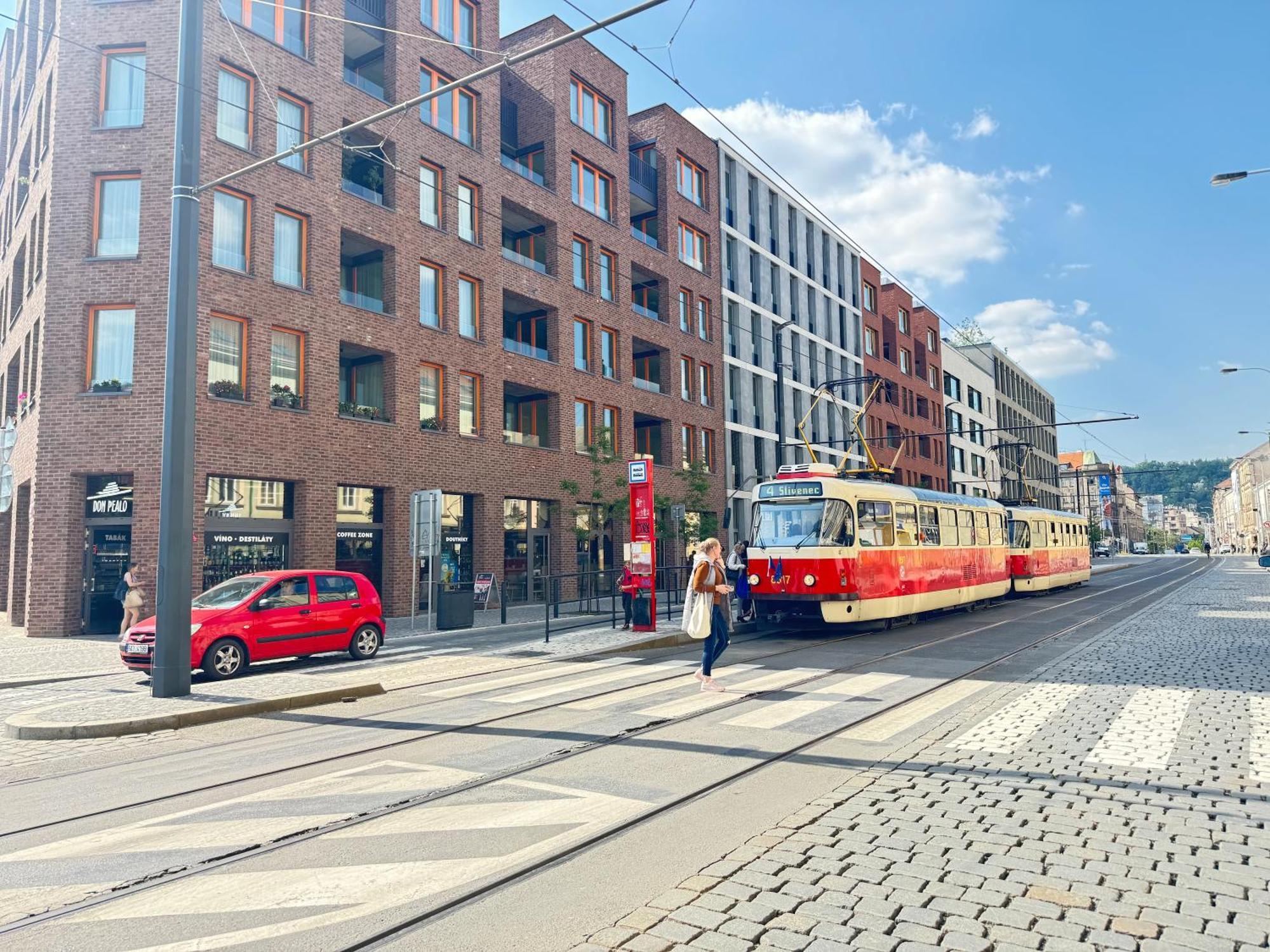 Free Parking - Cozy Apartment Near Vysehrad Railway Bridge プラハ エクステリア 写真